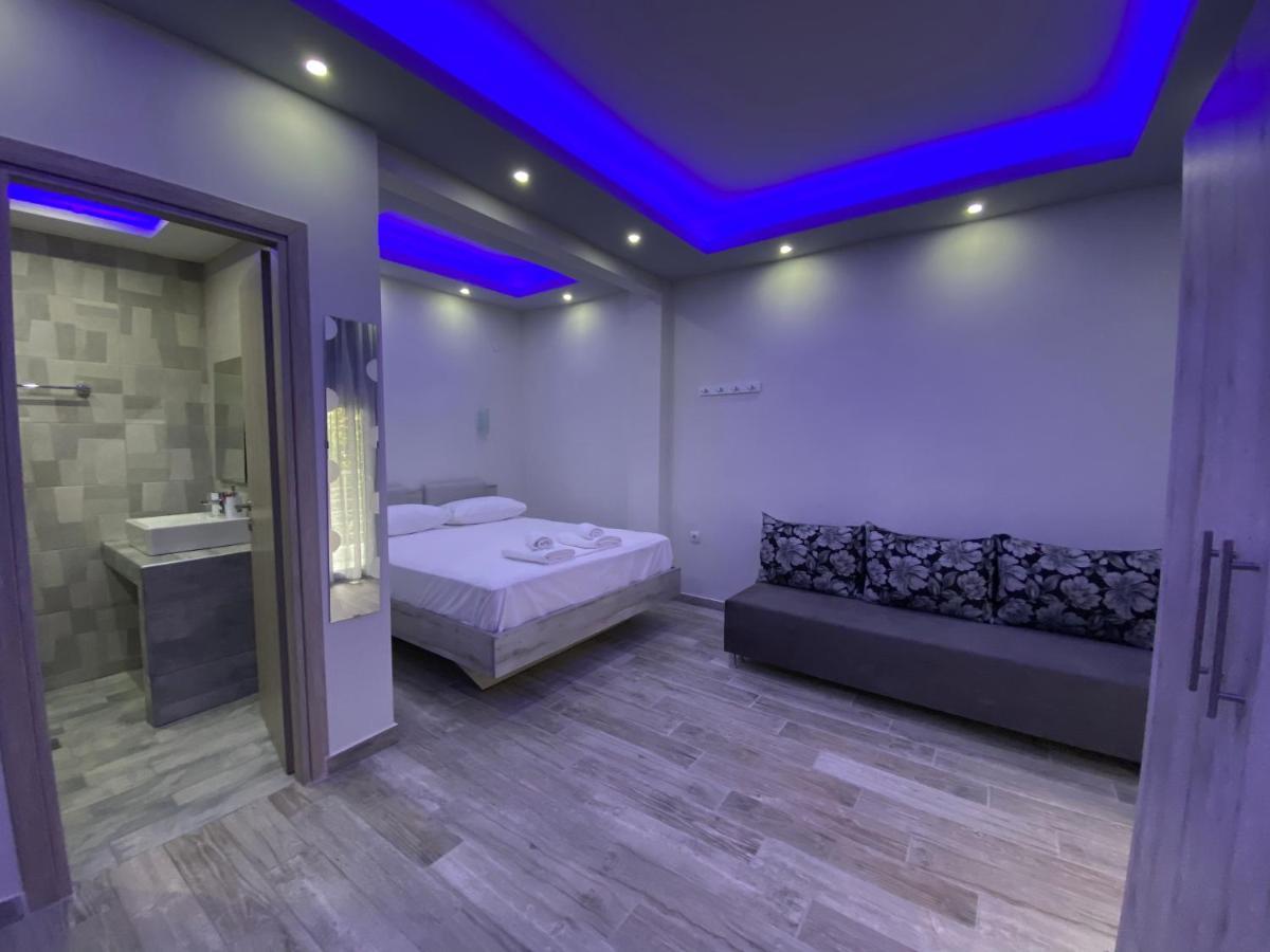 Nikolaidis Apartments ネア・プラギア エクステリア 写真