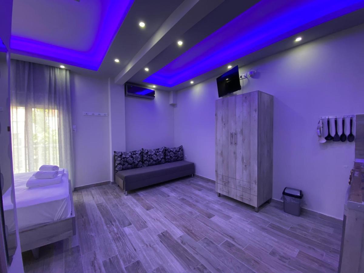 Nikolaidis Apartments ネア・プラギア エクステリア 写真