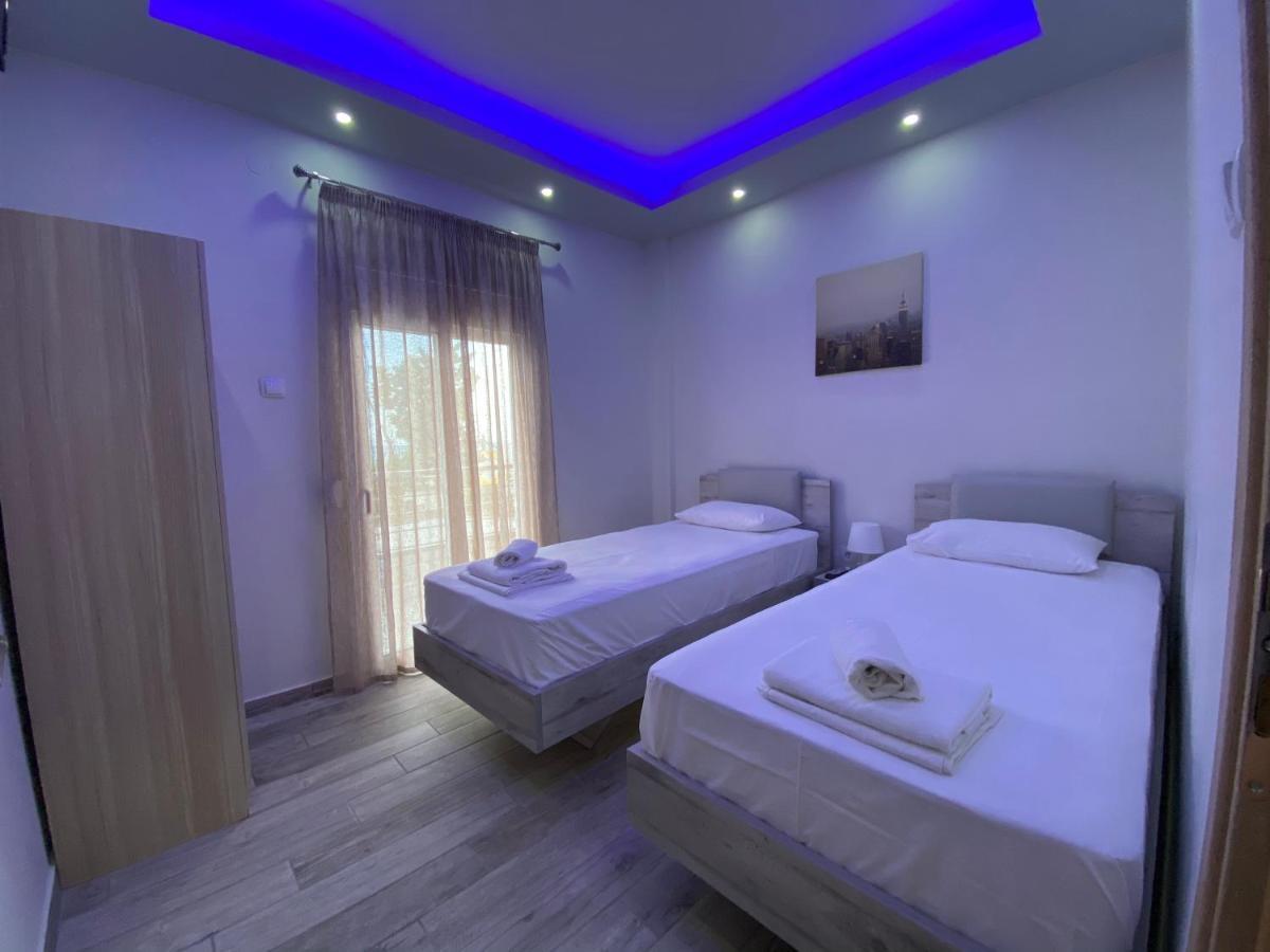 Nikolaidis Apartments ネア・プラギア エクステリア 写真