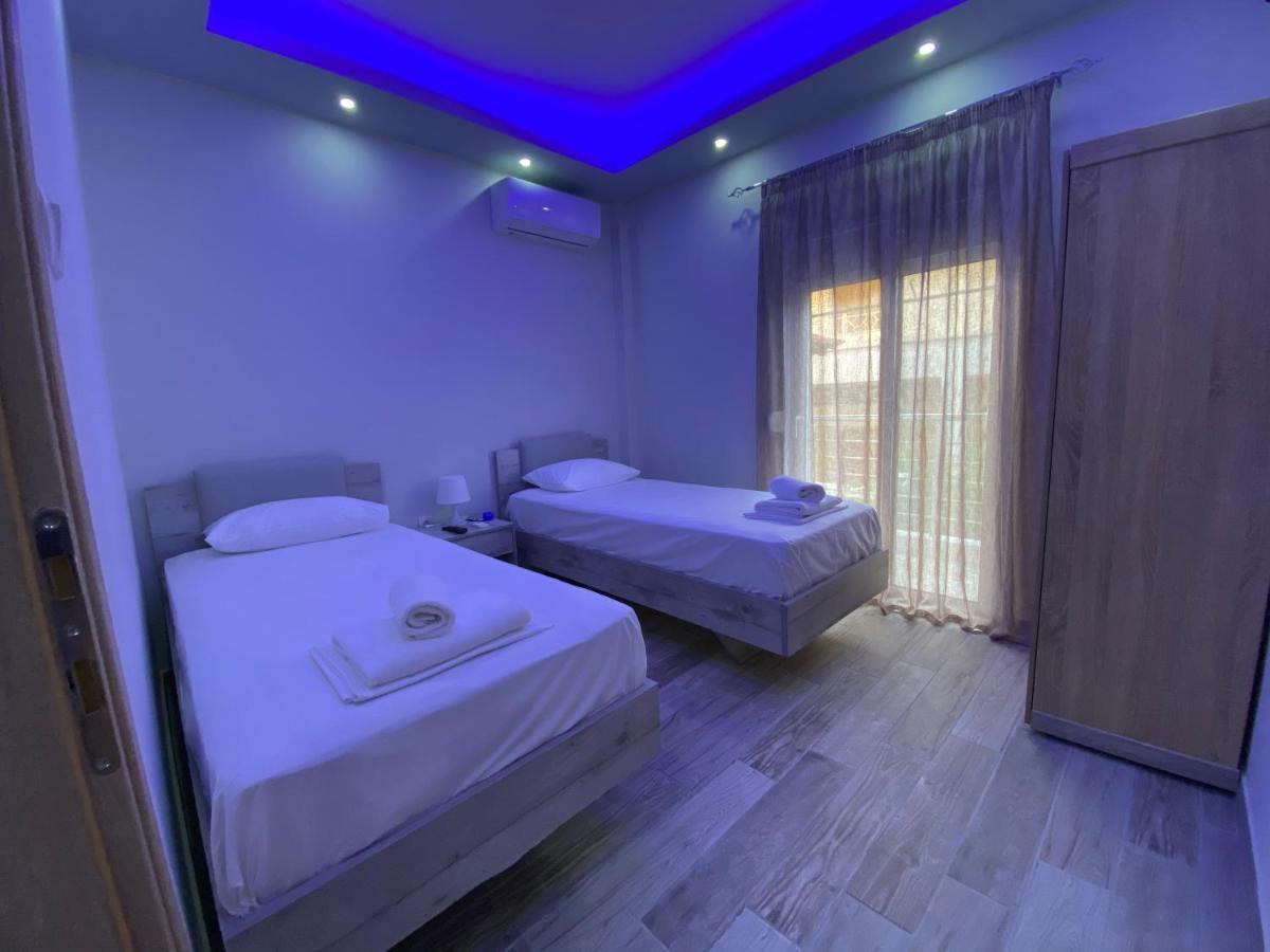 Nikolaidis Apartments ネア・プラギア エクステリア 写真