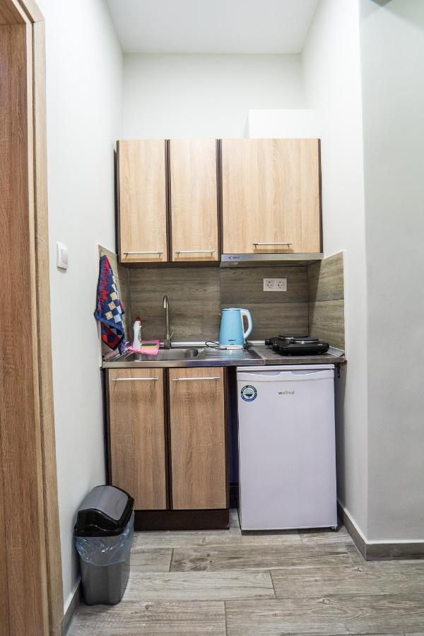 Nikolaidis Apartments ネア・プラギア エクステリア 写真