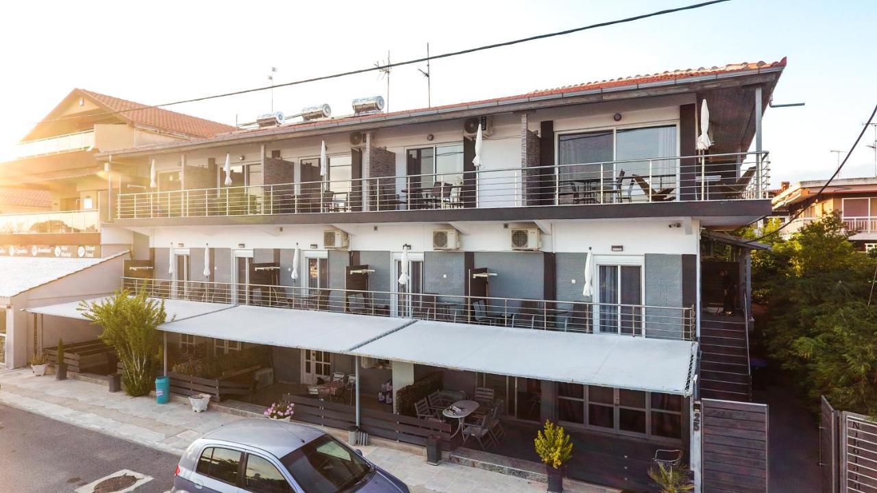 Nikolaidis Apartments ネア・プラギア エクステリア 写真