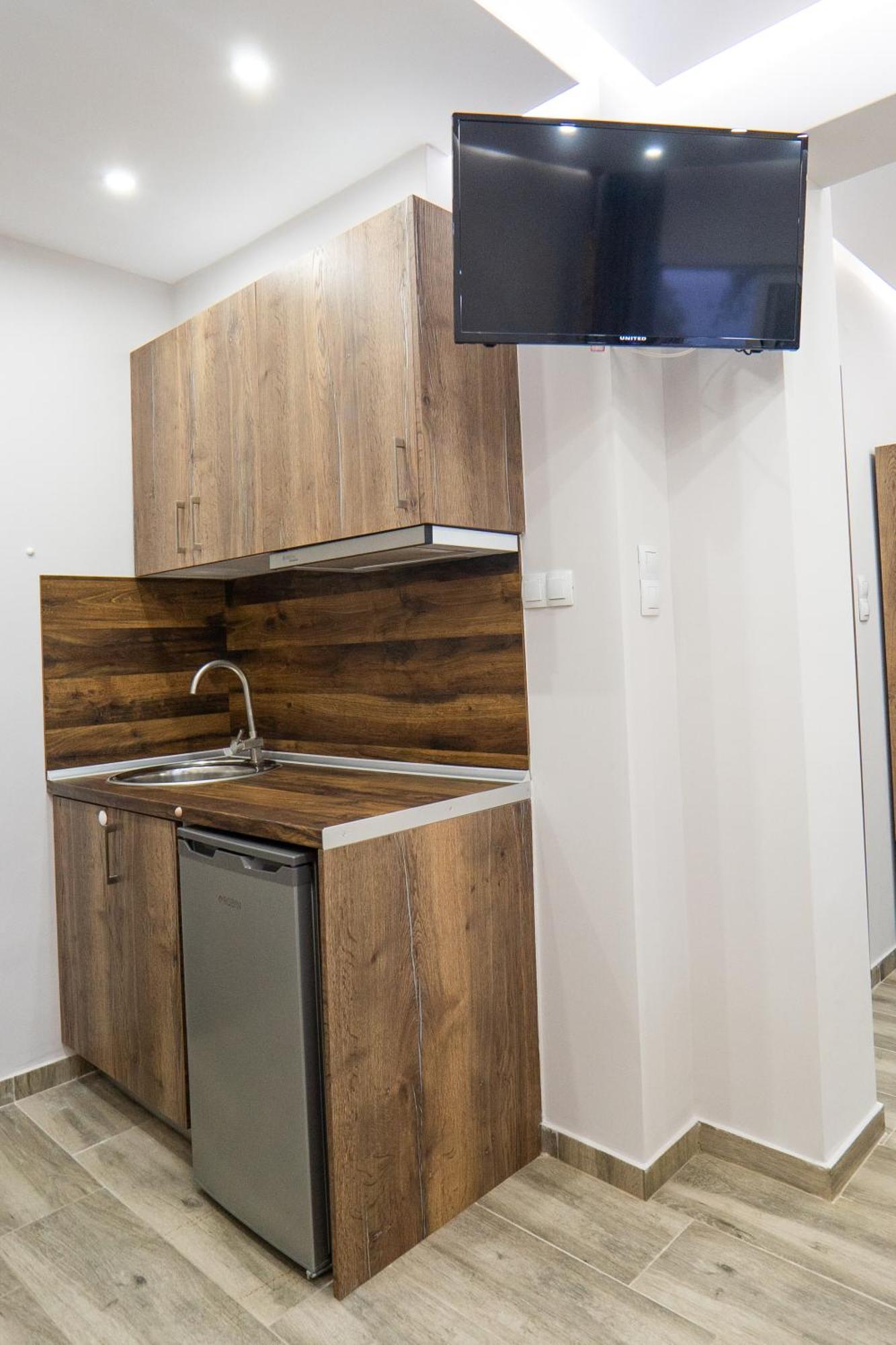 Nikolaidis Apartments ネア・プラギア エクステリア 写真