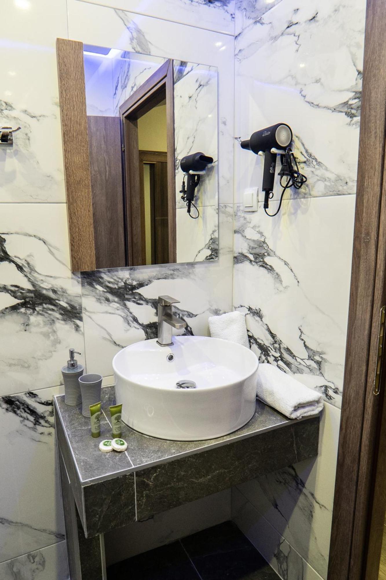 Nikolaidis Apartments ネア・プラギア エクステリア 写真